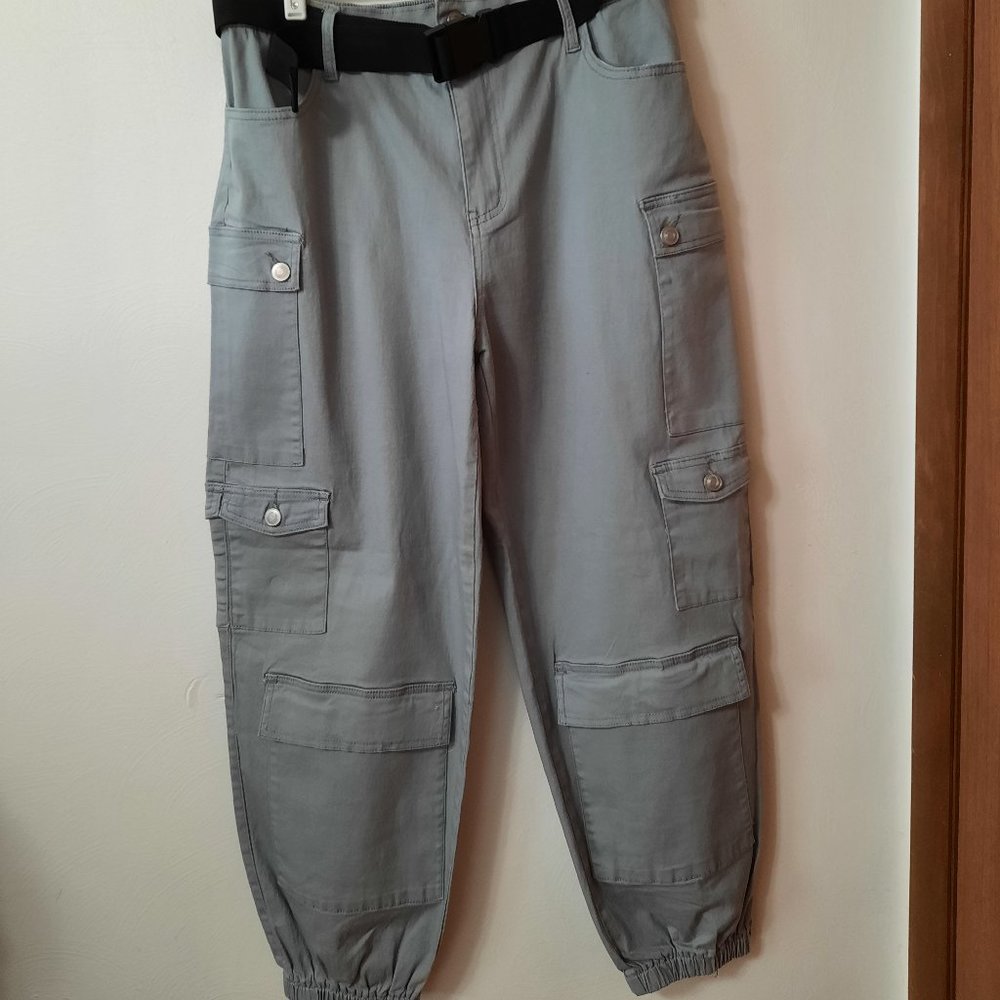 Gray Baggy Cargo Jogger